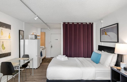 Brookwood Apartment | (CCG) Enjoy a Pet-Friendly and Clean Studio Near the Beltline
