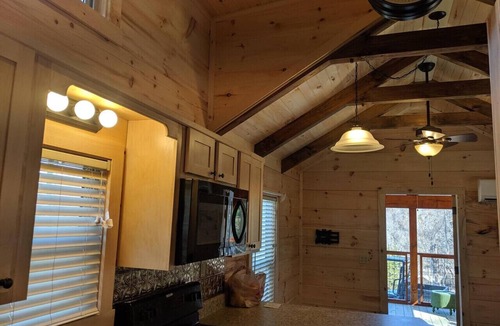 Bryson City Cabin | `Cedar Heights` Tiny House Cabin, Bryson City