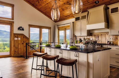 Chalet Village North Cabin | Chalet Village Luxury Cabin w/INSANE Views! Hot Tub! Game Room!
