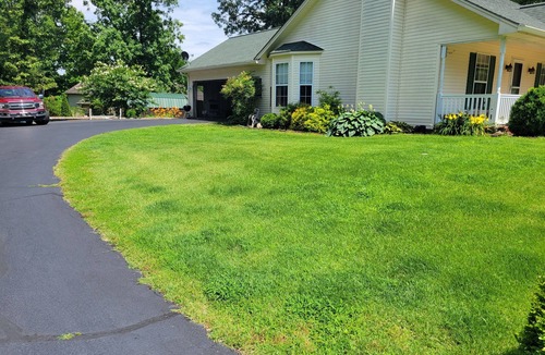 Gilbertsville House | Charming 2-bedroom house in Gilbertsville with WiFi and AC.