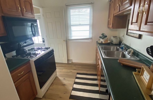 Kentwood House | Charming 2-bedroom house with gated yard in delightful Kentwood