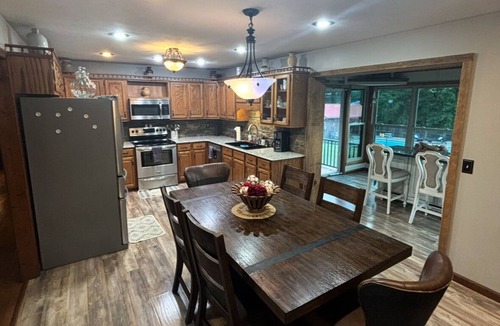 Cullman House | Charming 2-bedroom house with pool in Cullman