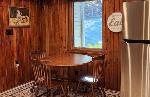 Andersonville House | Charming 3-bedroom house on Norris Lake in Andersonville with dock!