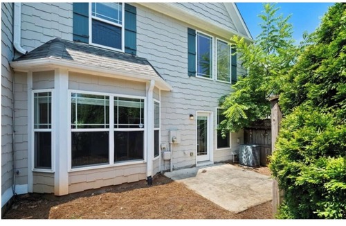 Kennesaw House | Charming 3-bedroom townhome with AC in welcoming Kennesaw