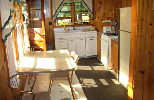 Alden Cabin | Charming Cabin on Chain-of-Lakes