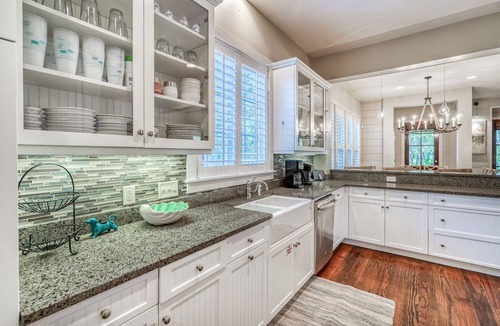 Cottage District House | Charming Cottage in WaterColor, Beach Club Access, Bikes. Open Layout, Steps to Seaside. Book Now!