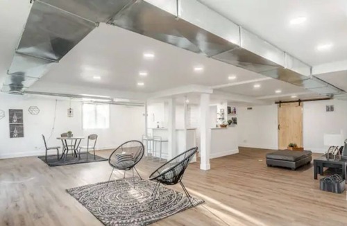 Plymouth Other | Cheerful 5 Bedroom Modern Farmhouse