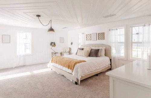 Plymouth Other | Cheerful 5 Bedroom Modern Farmhouse