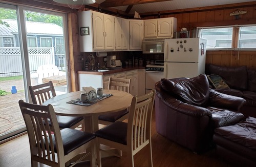 Silver Lake Cottage | Cherish the Memories with a Perfect Family Getaway