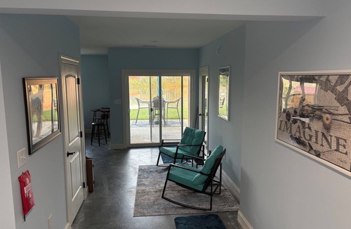 Jefferson City House | Cherokee Lake Home near Carson Newman College!