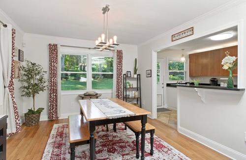 Belvedere Park House | Chic & Cozy 3-bedroom home in Decatur ~ WFM Desk space ~ Firepit ~ Screen Porch