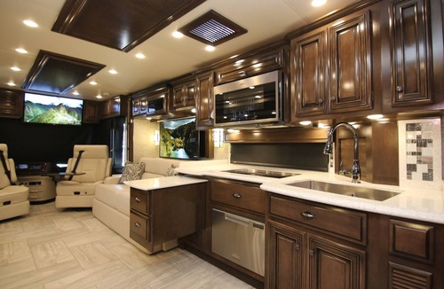 Northport House | Class A RV to use for transient occupancy.or CAMPING on Lake Tuscaloosa!