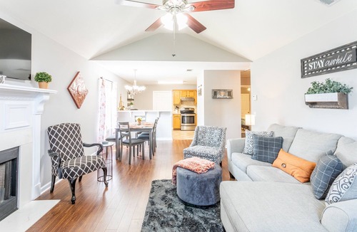 Flowood House | Clean+Cozy+Close to Airport/Jackson/Dogwood Ctr!