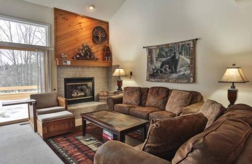 Harbor Springs Condo | Close to Golf Courses, Nubs Nob and Boyne Skiing, Trout Creek Condo #115 - 3 Bdrms, 2 Baths