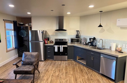 Chassell Apartment | Comfort and warmth, convenience to Campus at Pike Bay Apartment