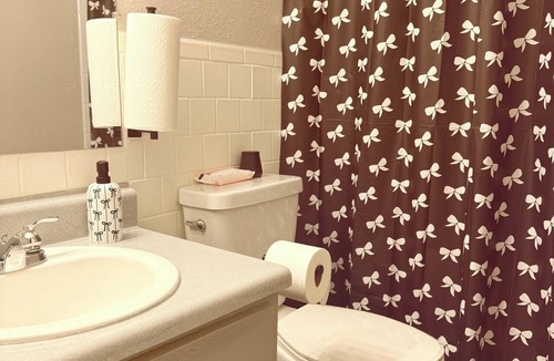Lavista Park Apartment | Comfortable 2 bedroom apartment in a perfect location with all amenities !