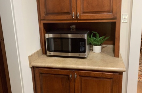 Cave Spring House | Comfortable Home for Gatherings Walking Distance from Downtown Cave Spring
