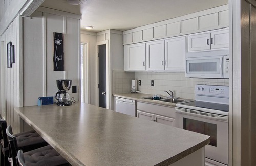Bellaire House | Contemporary Hideaway at Schuss Village at Shanty Creek