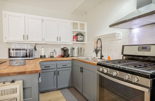 Fortson Cottage | Convenient Cottage Unit w/grill close to Hospitals, Restaurants and Ft Moore
