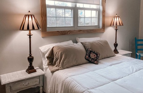 Killen Cottage | Convenient, Quiet, Relaxed, & Fisherman's Paradise With Excellent Boat Parking