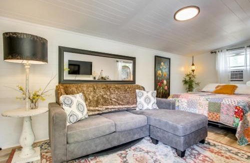 Rogersville Apartment | Couple's Retreat w/Creek Access in Rogersville