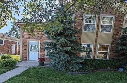 Clawson Condo | Cozy 1-bedroom condo near downtown Clawson with WiFi, AC