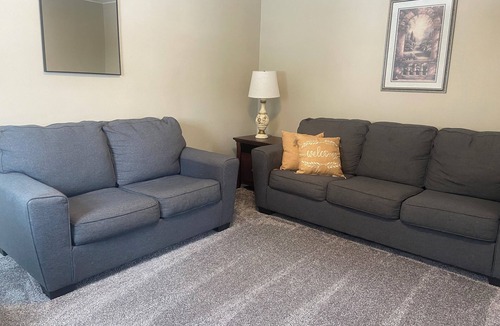 Laurium Cottage | Cozy 2-bedroom cottage in historic Calumet