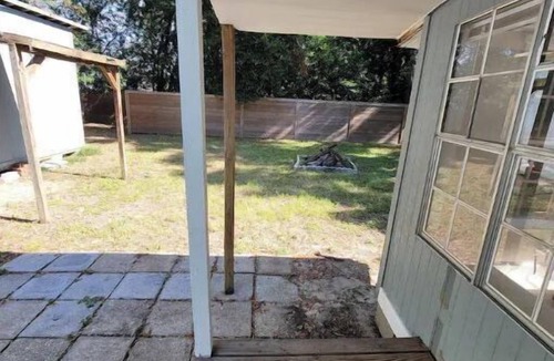Pensacola Cottage | Cozy 2Bd/1Ba Cottage Minutes to Downtown and NAS!