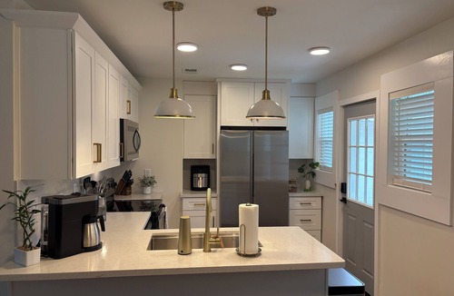 Navy Point Cottage | Cozy 3 bed, 2 bath cottage 0.2 miles to boat ramp/waterfront trails Dog friendly