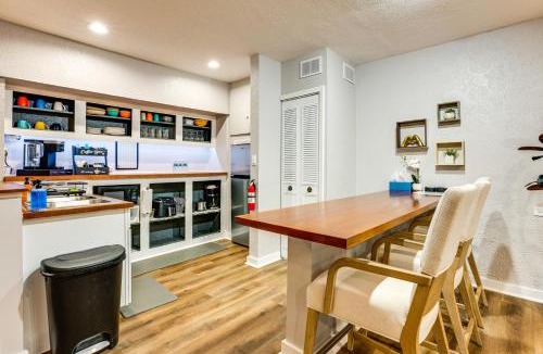 Mount Morris Township Apartment | Cozy Flushing Studio w/Deck & Fireplace!