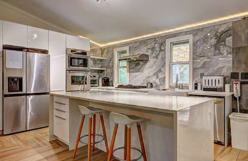 Atlanta House | Cozy Furnished NE Atlanta Home with Outdoor Fireplace Ideal for Extended Stays