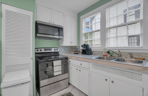 Montgomery Apartment | Cozy Green Haven, 1BR Flat Minutes from Downtown