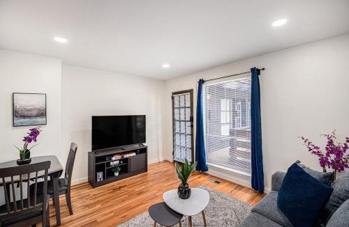 Birmingham Apartment | Cozy Luxe 2BR Apartment