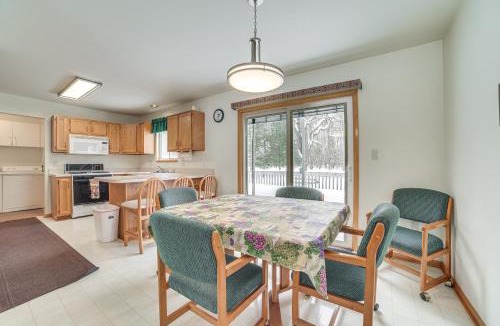 Mancelona House | Cozy Mancelona Home: Ski, Golf & Snowmobile!