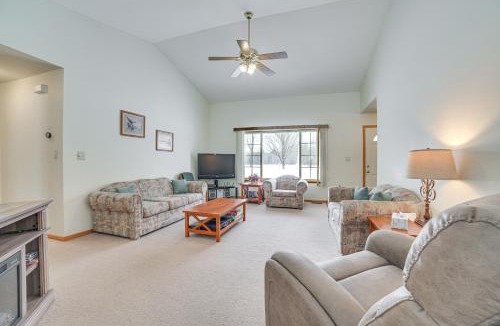 Mancelona House | Cozy Mancelona Home: Ski, Golf & Snowmobile!