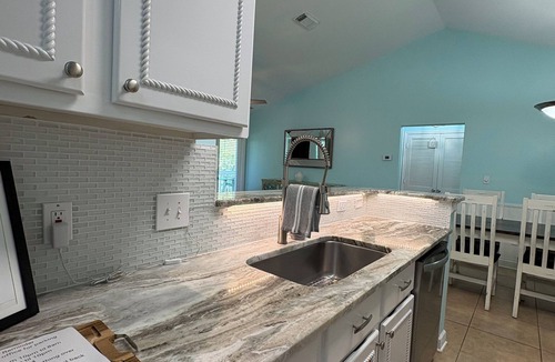 Gulf Shores Condo | Cozy & Peaceful 1- bdrm condo, 4.5 miles to beach, in lovely Gulf Shores