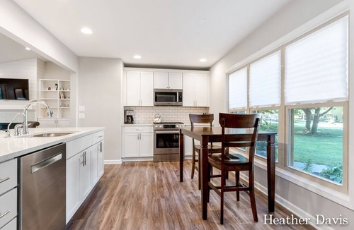 Ottawa Beach House | Cozy Private Home - 1 Mile From Holland State Park