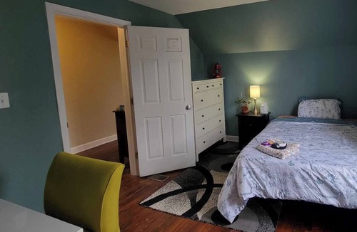 Mexicantown - Southwest Detroit House | Cozy Private Room