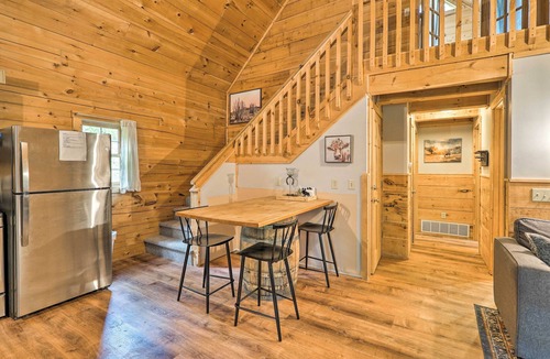Oceana County Cabin | Cozy Retreat w/Porch & Double JJ Resort Access!