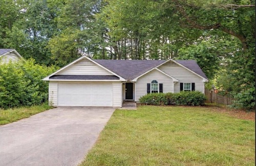 McDonough House | Cozy & Turnkey Vacation Getaway Home at 20 Rosebud