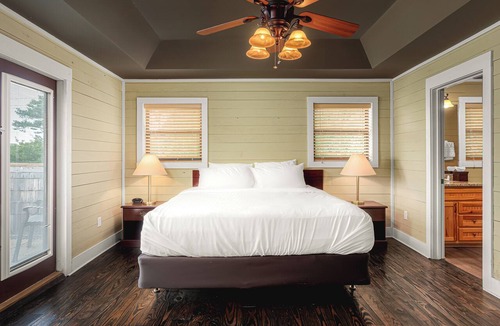 Dadeville Hotel | Creekside Lodge At Lake Martin