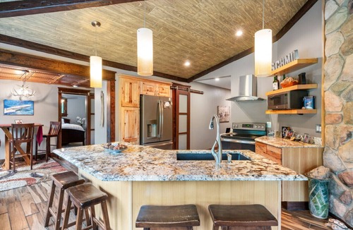 Brutus House | Crooked River Retreat