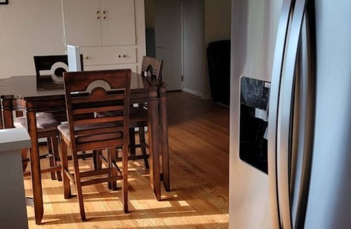 Saugatuck House | Cute Cottage in Downtown Saugatuck with Water view