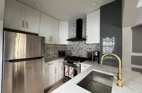 Ferndale House | Cute Modern Home with basement