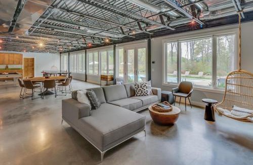 Berrien Springs House | Dahlia by Dwell Vacations