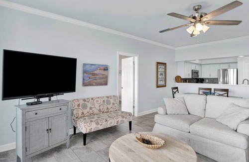 Dauphin Island Condo | Dauphin Island Beach Club 204 Great Unit with Beautiful views!