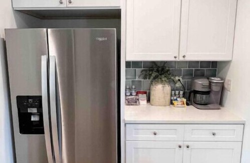 Homewood Condo | Delightful 2 BR Condo Downtown Homewood