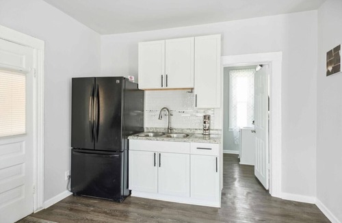 Mexicantown - Southwest Detroit House | Detroit 3BR Retreat w/Wi-Fi + Street Parking