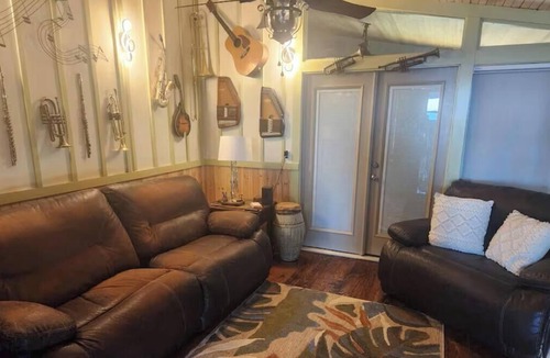 Long Beach House | Dewey's Beach House