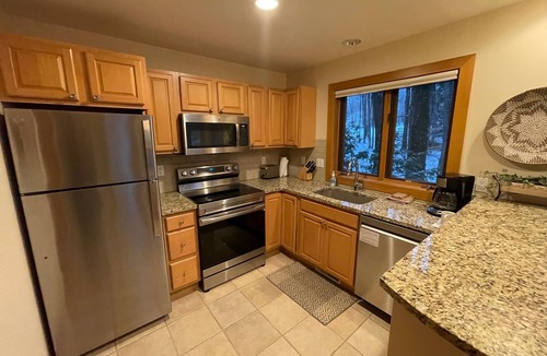 Boyne Falls Condo | Disciples Village Ski-In/Ski-Out Slopeside Condo